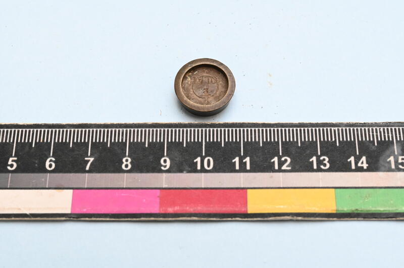 1/2 Thola Weighing Stone
