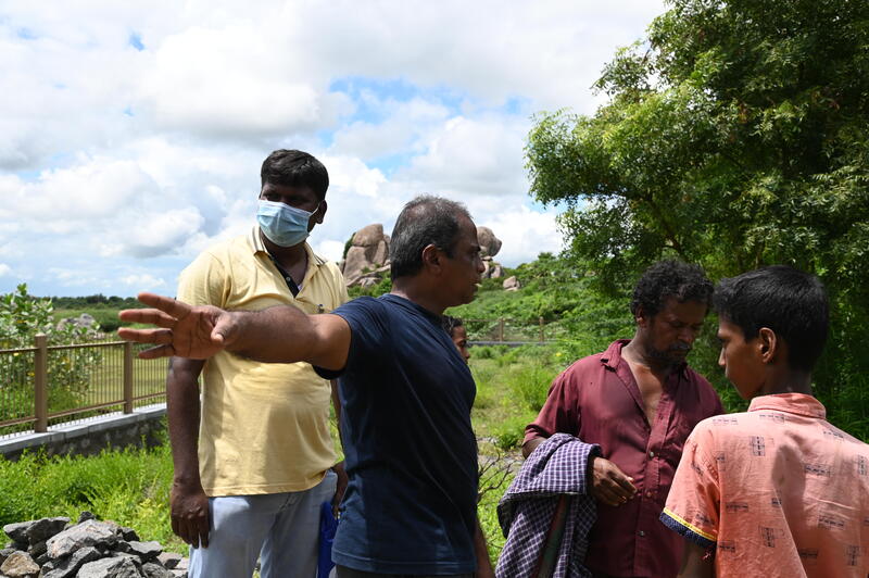 Public Interaction at Seeyamangalam